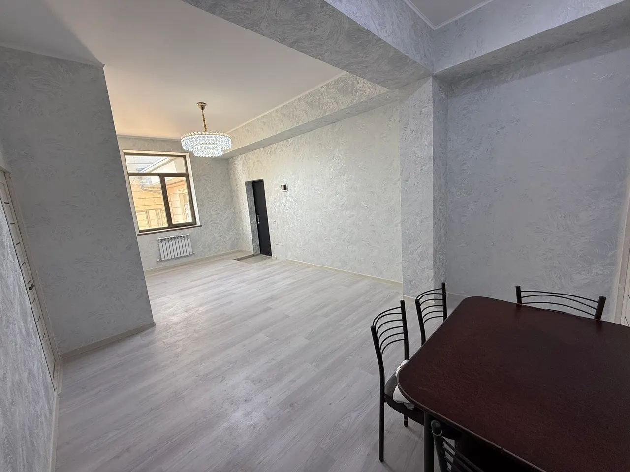 Сотилади 3 хонали квартира, 73 м², 2/2 қават — Сергели тумани