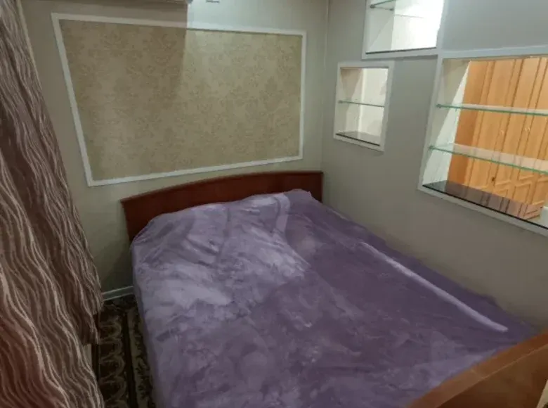 Сотилади 1 хонали квартира, 27 м², 1/3 қават — Мирзо Улуғбек тумани