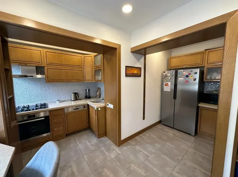 Сотилади 4 хонали квартира, 115 м², 4/5 қават — Яккасарой тумани