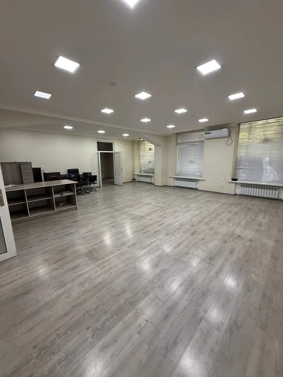 Ijaraga beriladi tijorat binosi, 200 m², 1/6 qavat — Chilonzor tumani