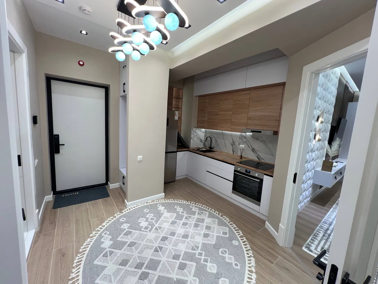 Сотилади 2 хонали квартира, 72 м², 11/27 қават — Шайхонтоҳур тумани