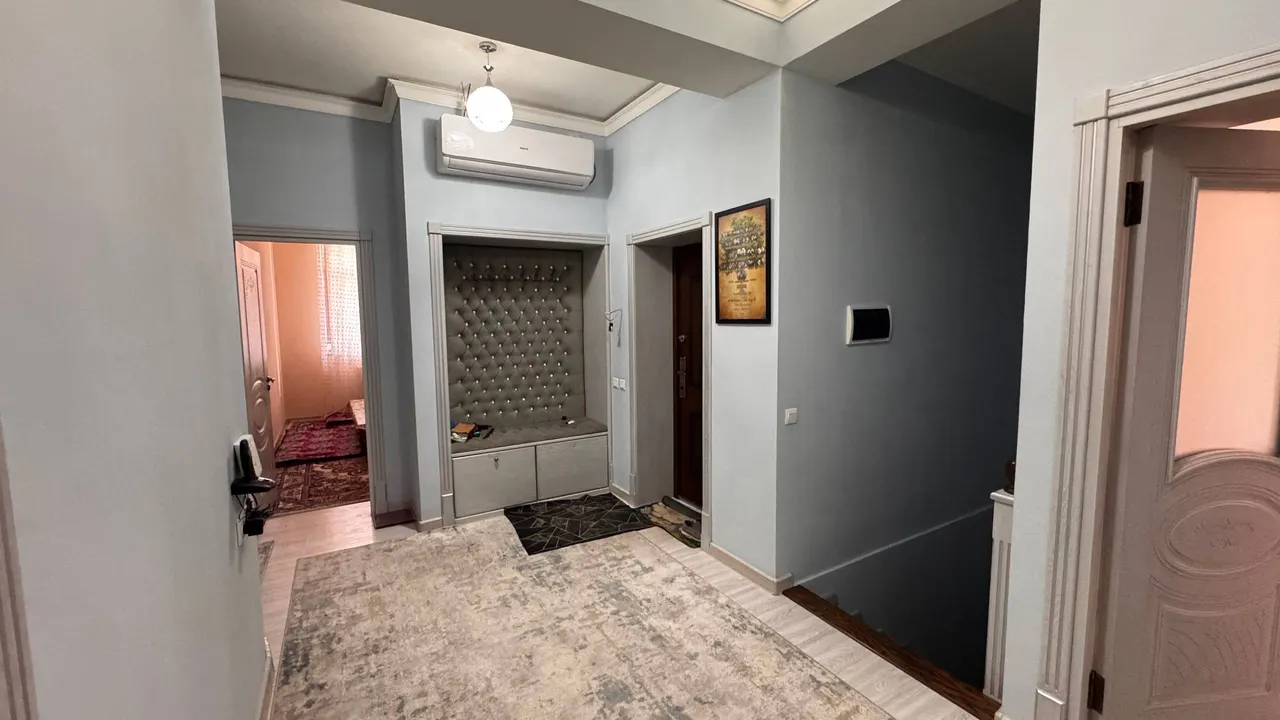 Продаётся 6-комнатная квартира, 164 м², 1/5 этаж — Яшнабадский район