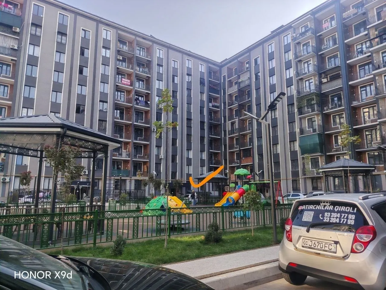 Sotiladi 1 xonali kvartira, 46 m², 8/9 qavat — Yangihayot tumani