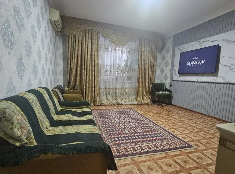 Сотилади 2 хонали квартира, 75 м², 1/9 қават — Мирзо Улуғбек тумани