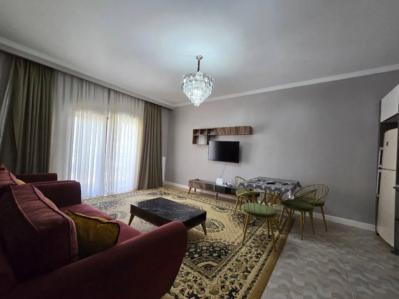 Ижарага берилади 2 хонали квартира, 50 м², 4/5 қават — Мирзо Улуғбек тумани