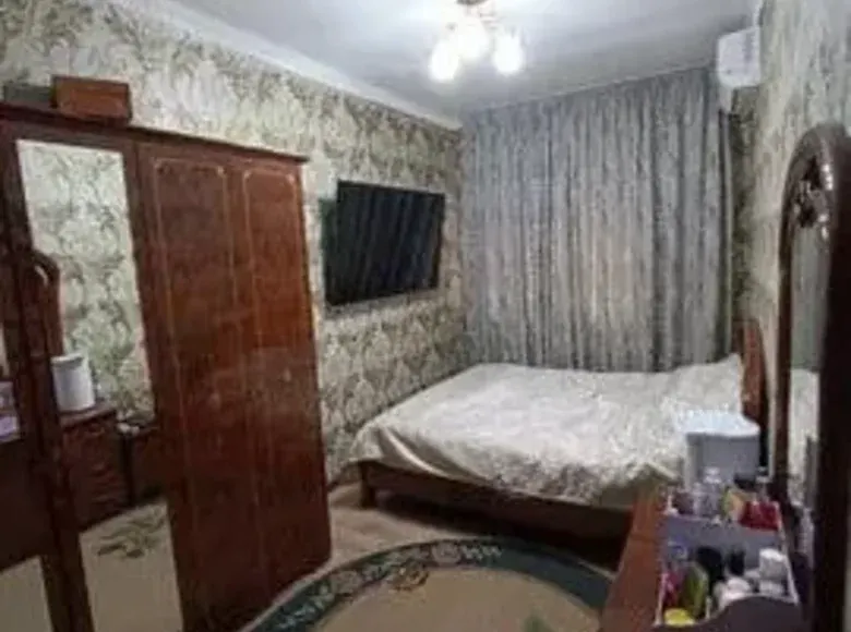 Сотилади 2 хонали квартира, 50 м², 1/4 қават — Тошкент шаҳри