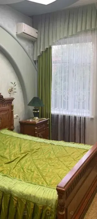 Сдаётся 3-комнатная квартира, 90 м², 3/4 этаж — Шайхантахурский район