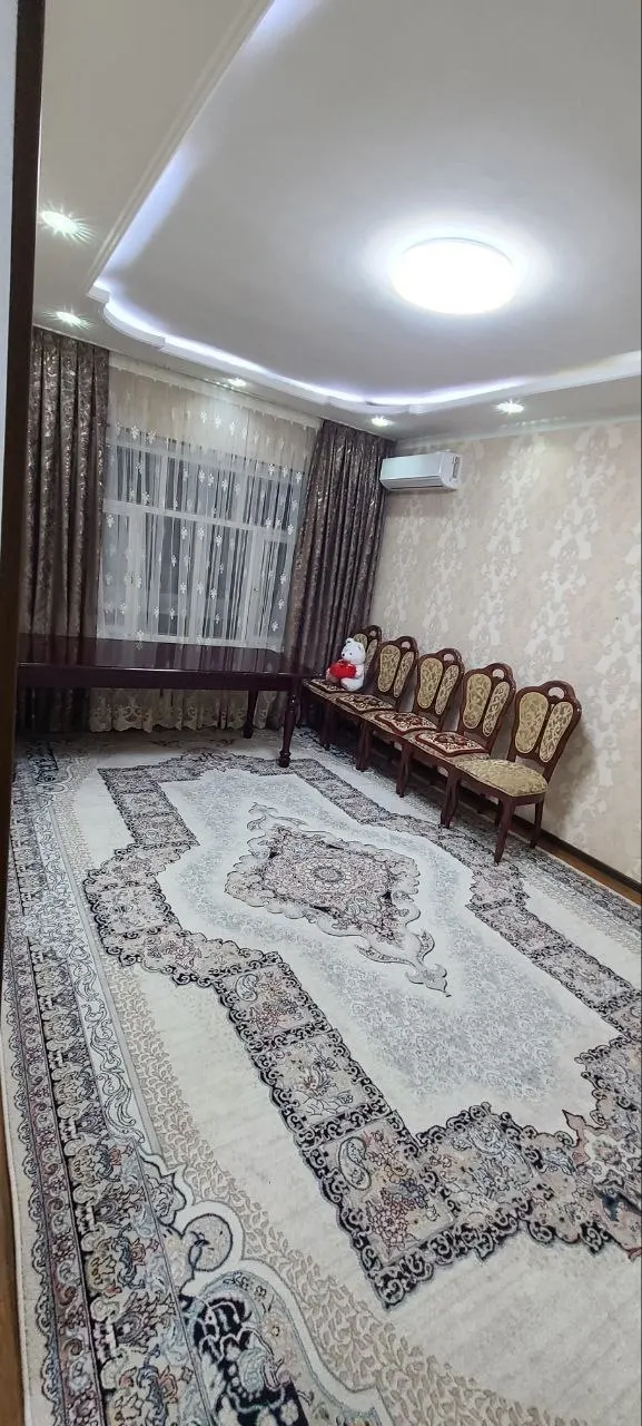 Продаётся 3-комнатная квартира, 66 м², 3/4 этаж — Янгихаётский район