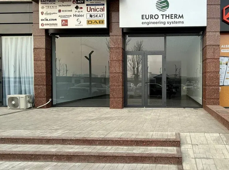 Sotiladi tijorat binosi, 120 m² — Yashnobod tumani
