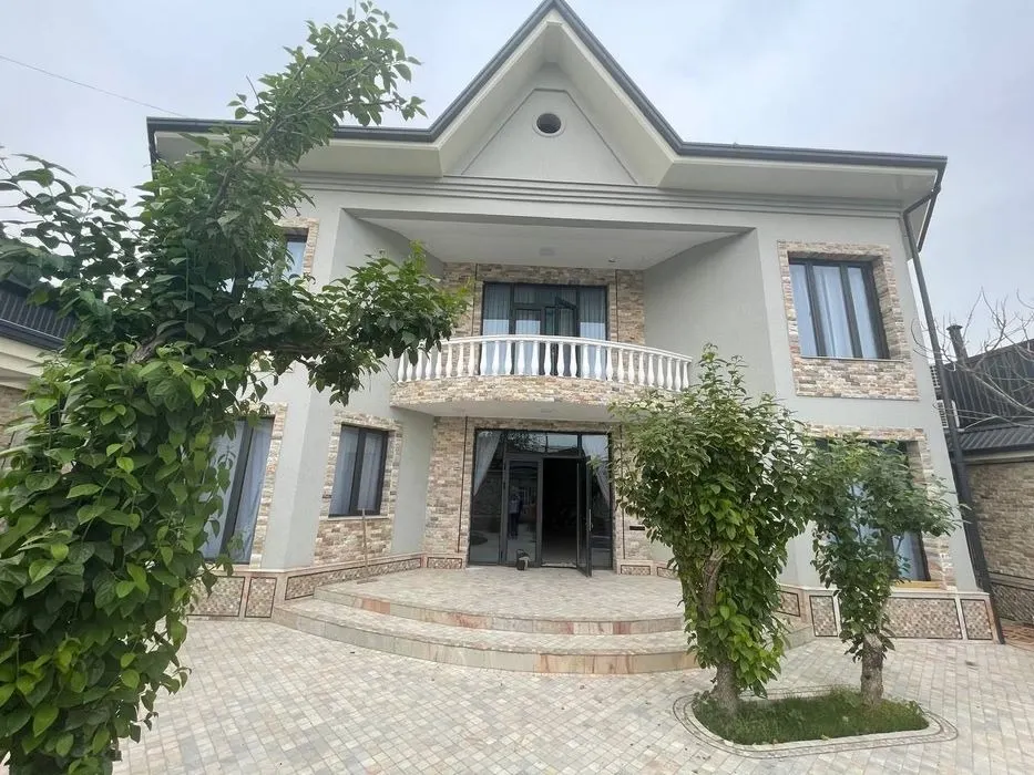 Сдаётся 5-комнатный дом, 4 сот., 230 м² — Мирабадский район