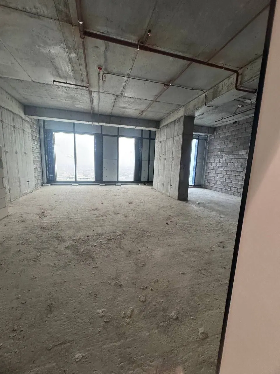 Sotiladi 3 xonali kvartira, 92 m², 40/51 qavat — Shayxontohur tumani