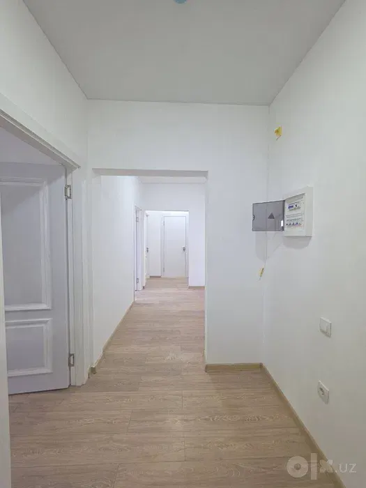 Сотилади 3 хонали квартира, 85 м², 13/16 қават — Мирзо Улуғбек тумани