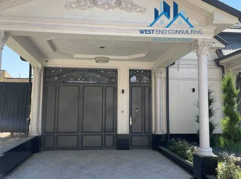 Сотилади 8 хонали ҳовли уй, 2 сотих, 250 м² — Мирзо Улуғбек тумани