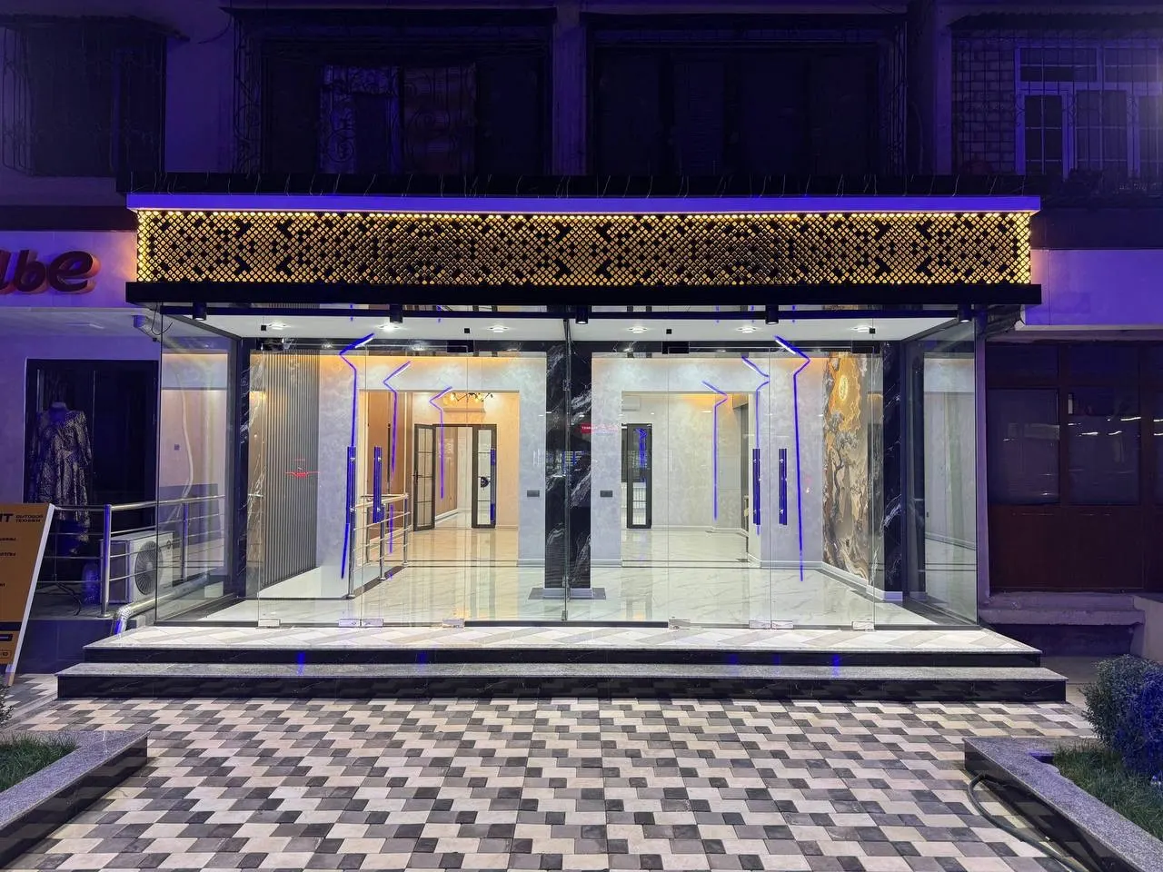 Ижарага берилади тижорат биноси, 100 м² — Яккасарой тумани