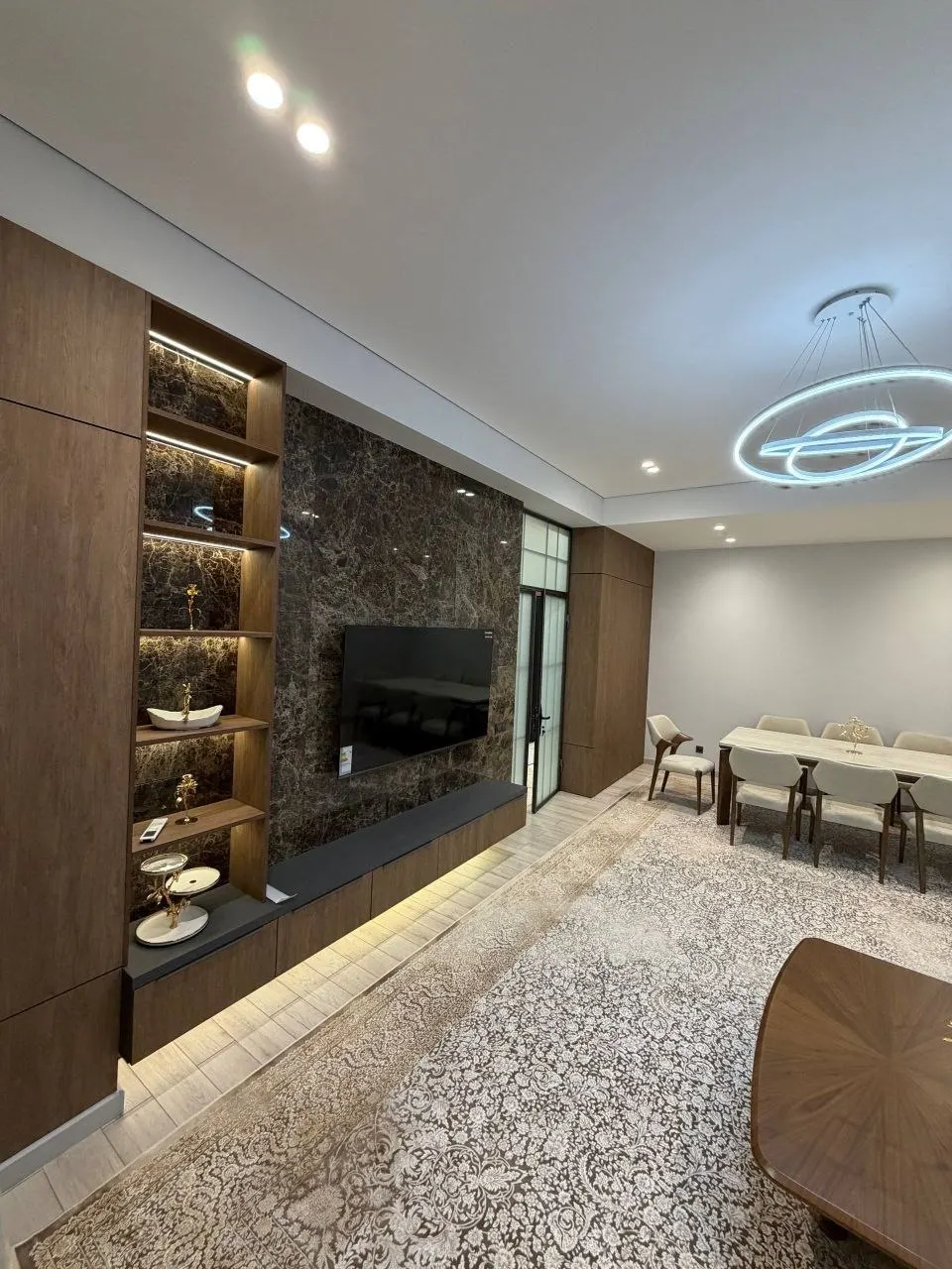 Sotiladi 3 xonali kvartira, 95 m², 8/9 qavat — Shayxontohur tumani