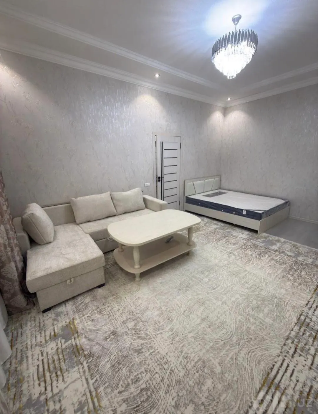 Sotiladi 1 xonali kvartira, 42 m², 1/5 qavat — Chilonzor tumani