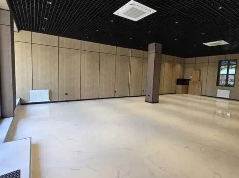 Ijaraga beriladi tijorat binosi, 120 m², 1/9 qavat — Yakkasaroy tumani