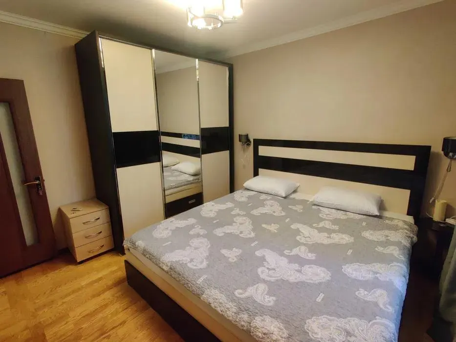 Ижарага берилади 4 хонали квартира, 84 м², 1/4 қават — Юнусобод тумани