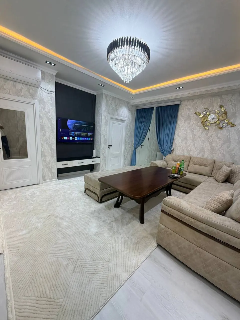 Сотилади 3 хонали квартира, 90 м², 3/10 қават — Яккасарой тумани