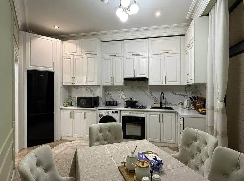 Продаётся 3-комнатная квартира, 120 м², 5/10 этаж — Яккасарайский район