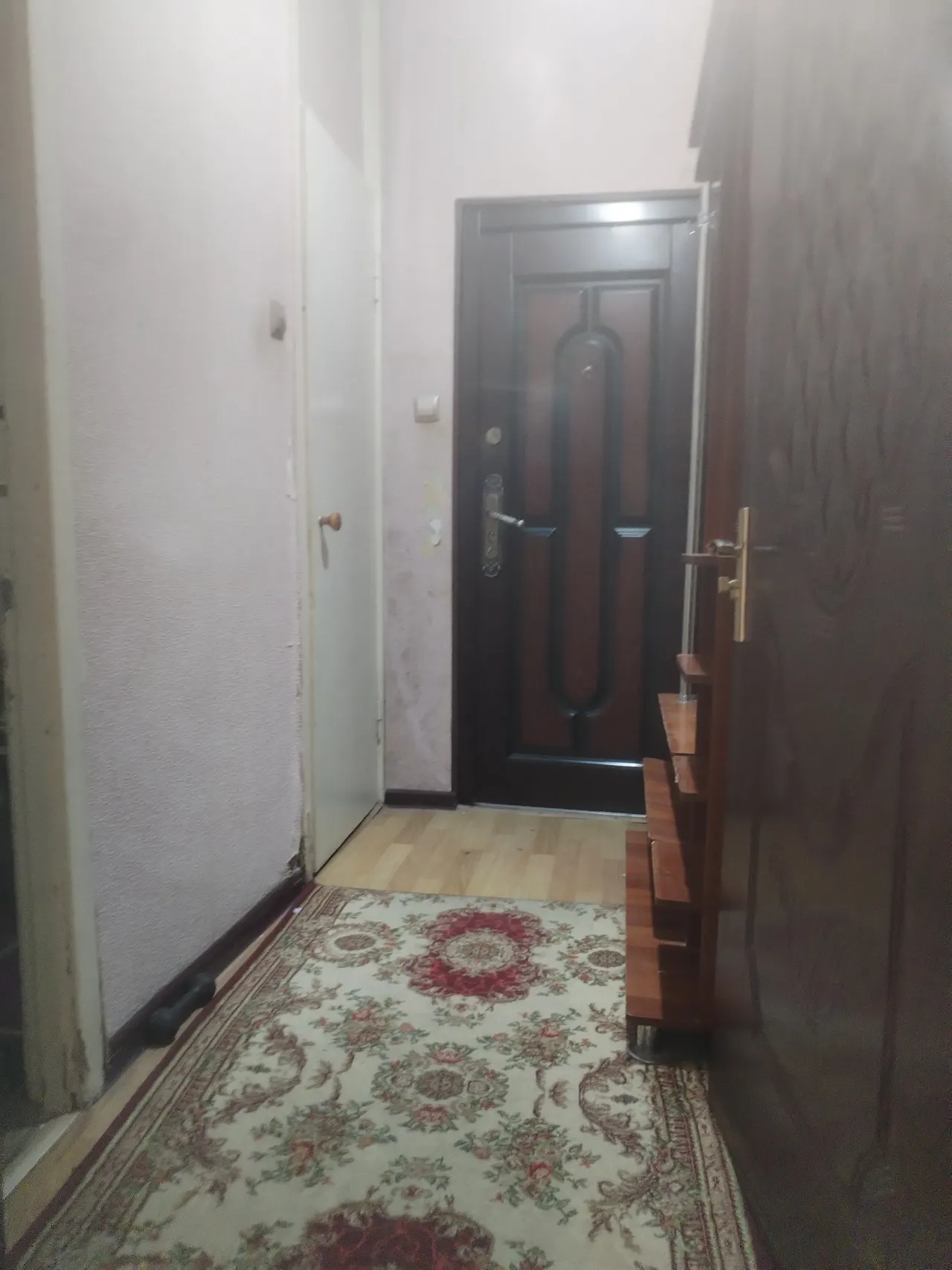 Продаётся 2-комнатная квартира, 46 м², 3/4 этаж — Чиланзарский район
