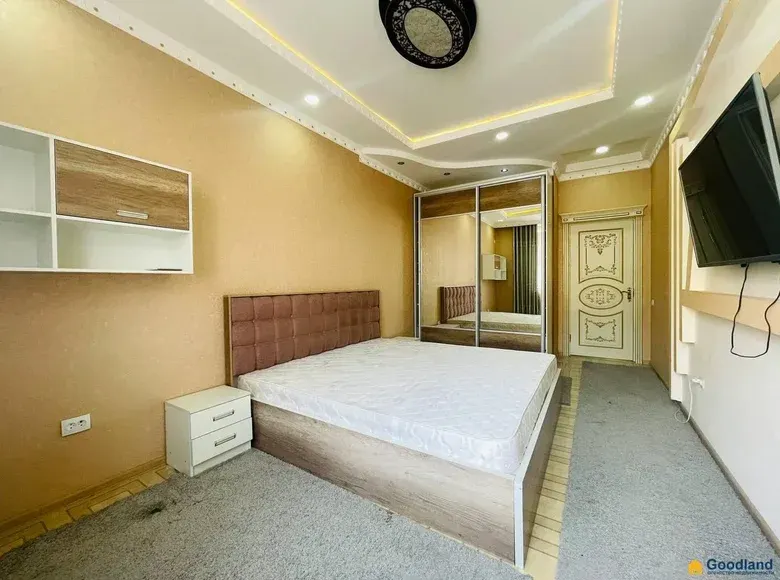 Сотилади 2 хонали квартира, 76 м², 3/7 қават — Яшнобод тумани