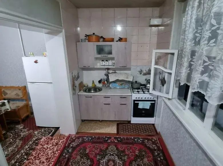 Сотилади 3 хонали квартира, 80 м², 2/5 қават — Янгиҳаёт тумани