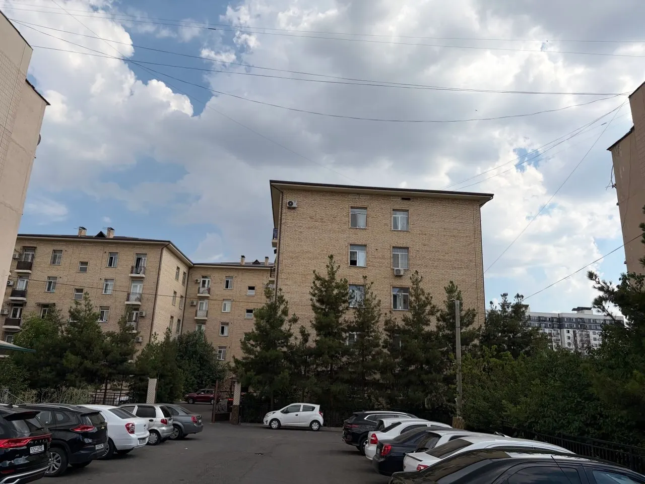 Сотилади 2 хонали квартира, 52 м², 2/5 қават — Шайхонтоҳур тумани