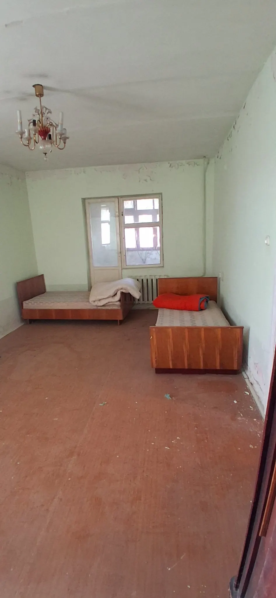 Сотилади 1 хонали квартира, 45 м², 1/4 қават — Яшнобод тумани