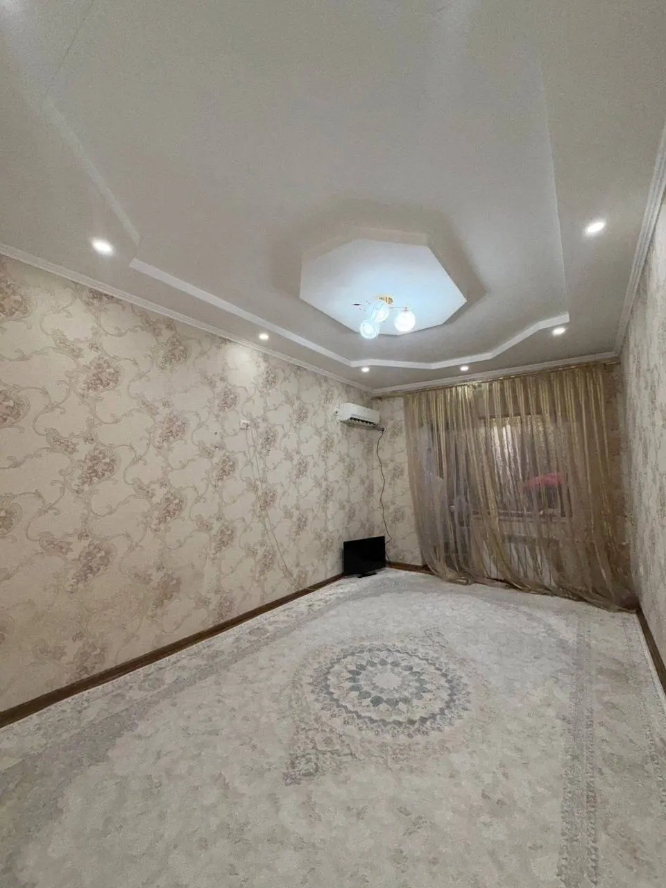Продаётся 2-комнатная квартира, 58 м², 5/5 этаж — Юнусабадский район
