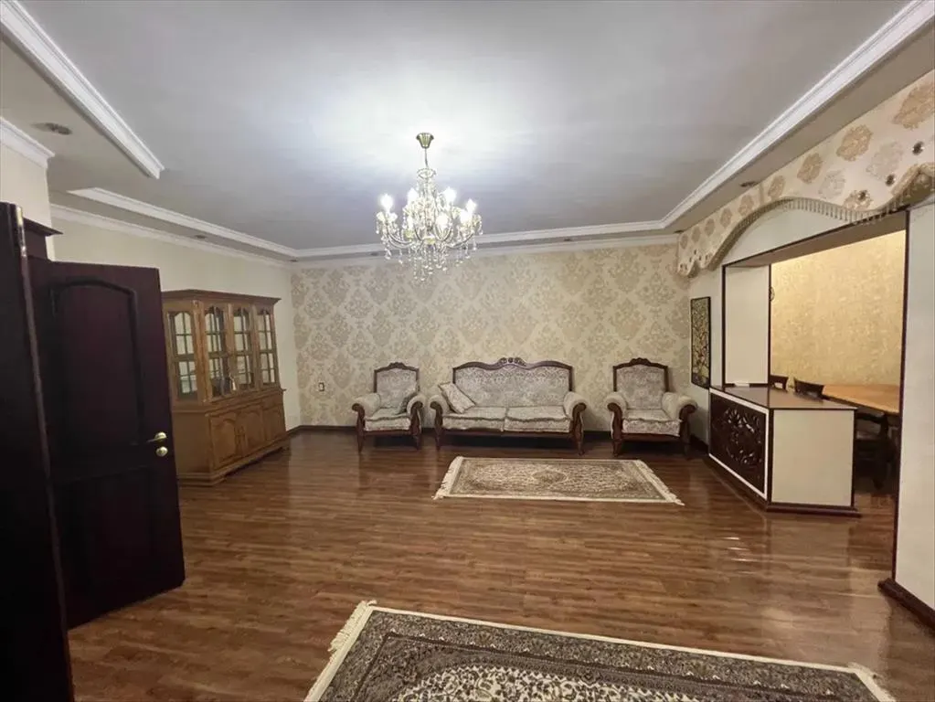 Ijaraga beriladi 3 xonali kvartira, 100 m², 3/4 qavat — Mirzo Ulugʻbek tumani