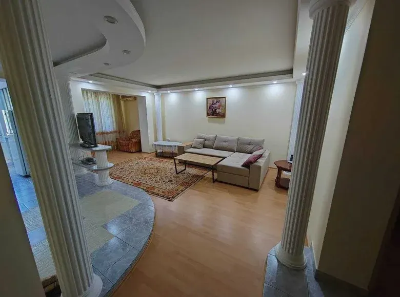 Ижарага берилади 3 хонали квартира, 58 м², 1/4 қават — Юнусобод тумани