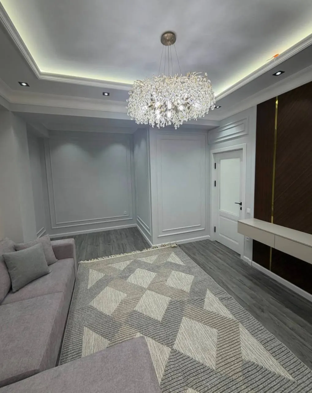 Sotiladi 2 xonali kvartira, 58 m², 7/10 qavat — Yakkasaroy tumani