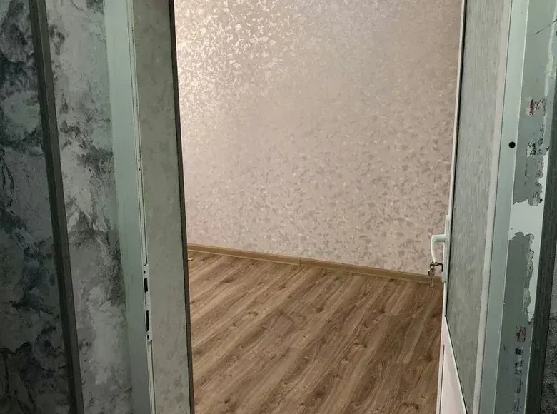Продаётся 1-комнатная квартира, 36 м², 1/5 этаж — Чиланзарский район