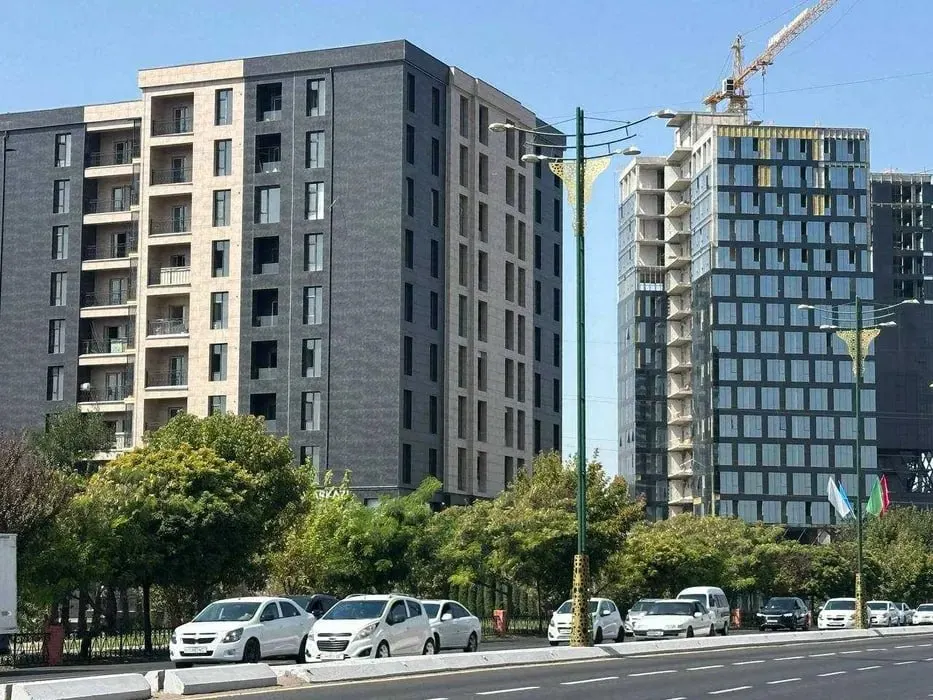 Продаётся 4-комнатная квартира, 100 м², 5/9 этаж — Яшнабадский район