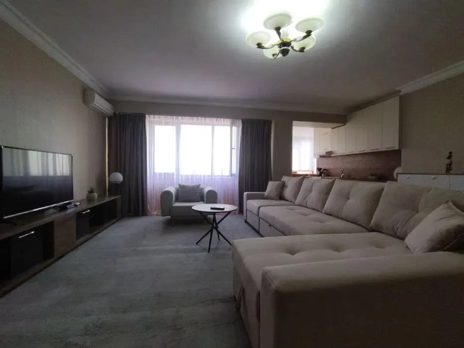 Сдаётся 3-комнатная квартира, 100 м², 12/13 этаж — Мирзо-Улугбекский район