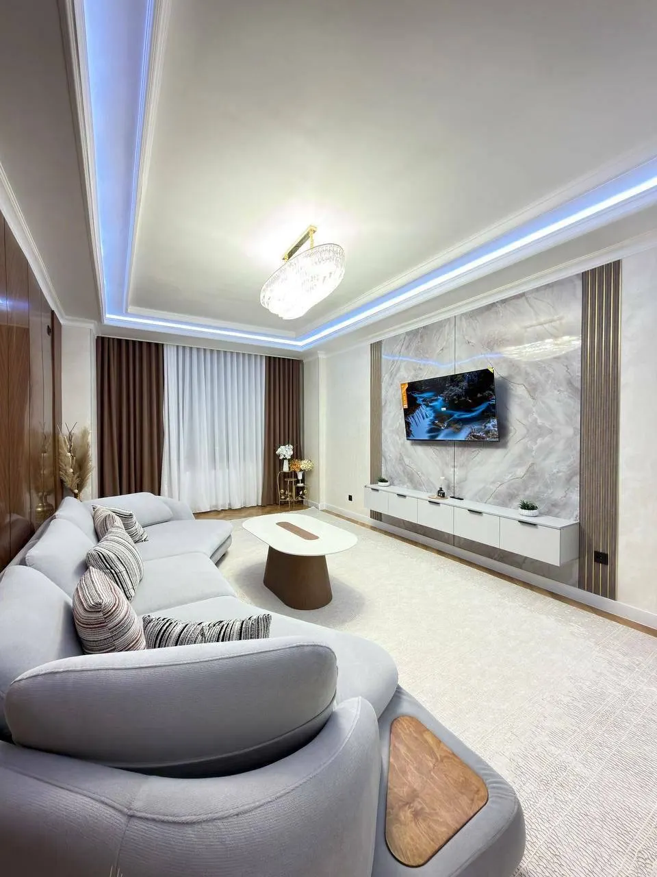 Сдаётся 3-комнатная квартира, 110 м², 7/8 этаж — Шайхантахурский район