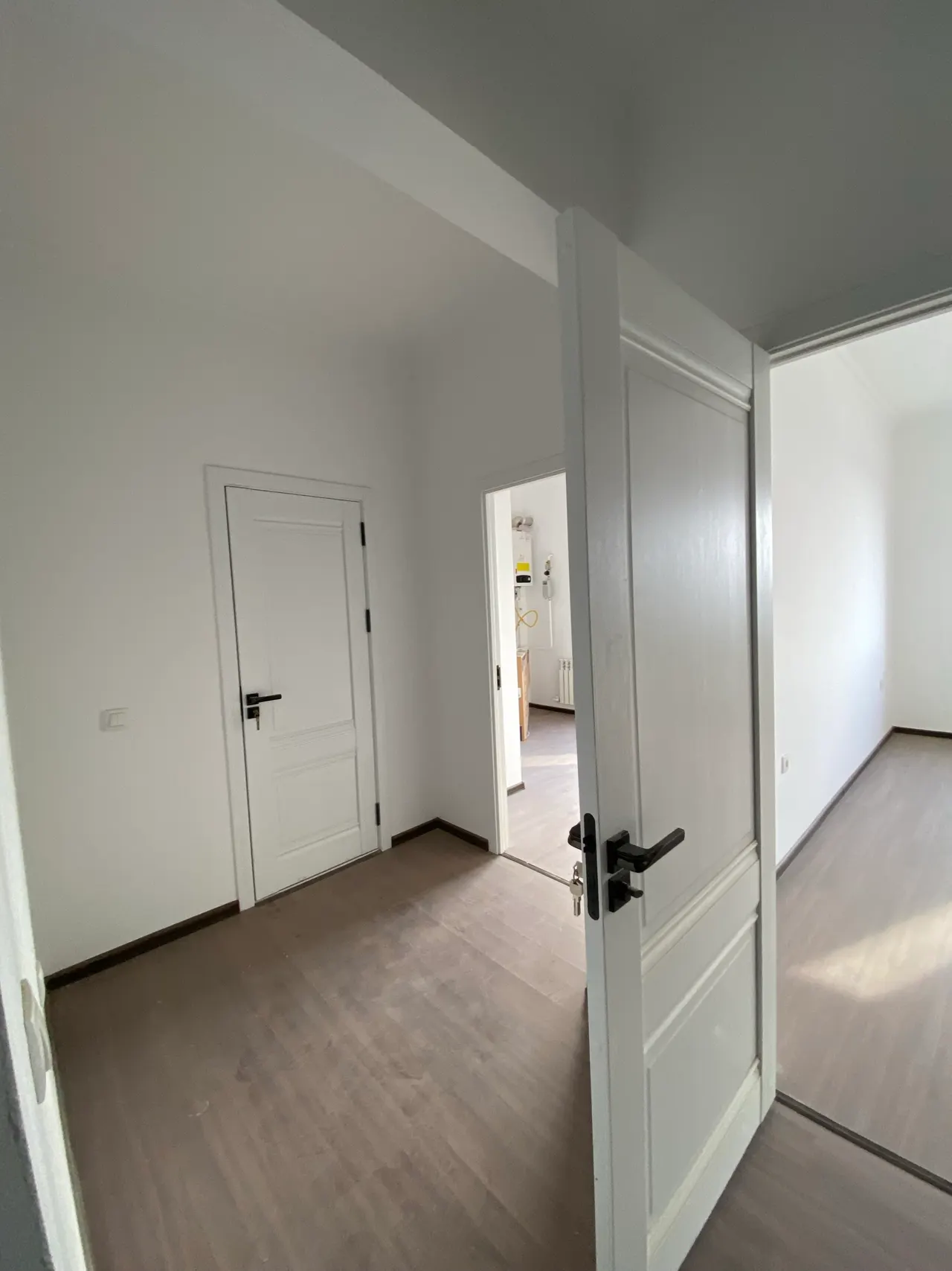 Продаётся 2-комнатная квартира, 52 м², 12/16 этаж — Зангиатинский район