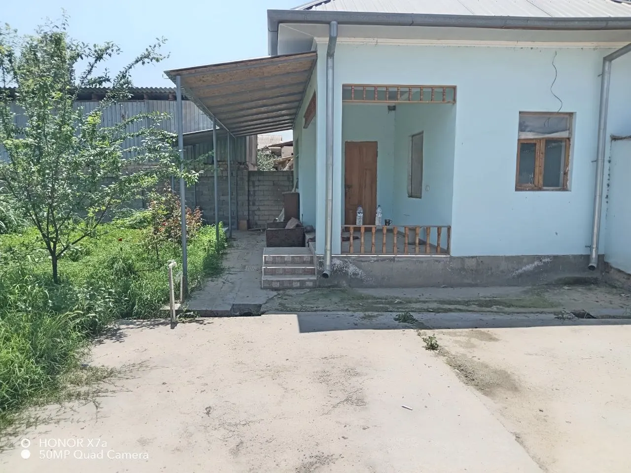 Сотилади 1 хонали ҳовли уй, 7 сотих, 1 қаватли — Янгийўл тумани
