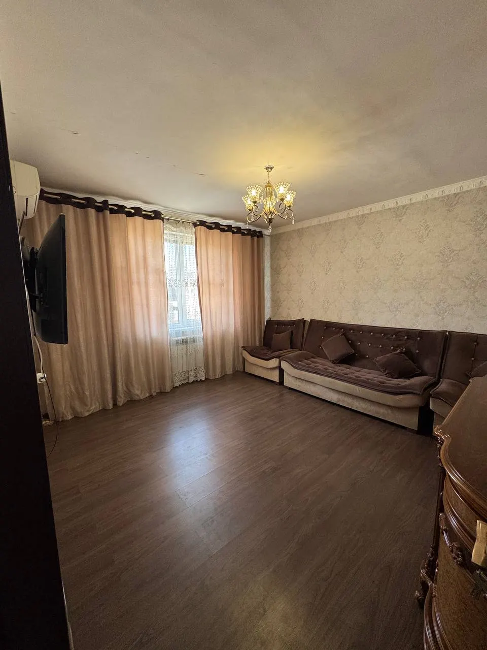 Sotiladi 2 xonali kvartira, 44 m², 3/7 qavat — Yangihayot tumani