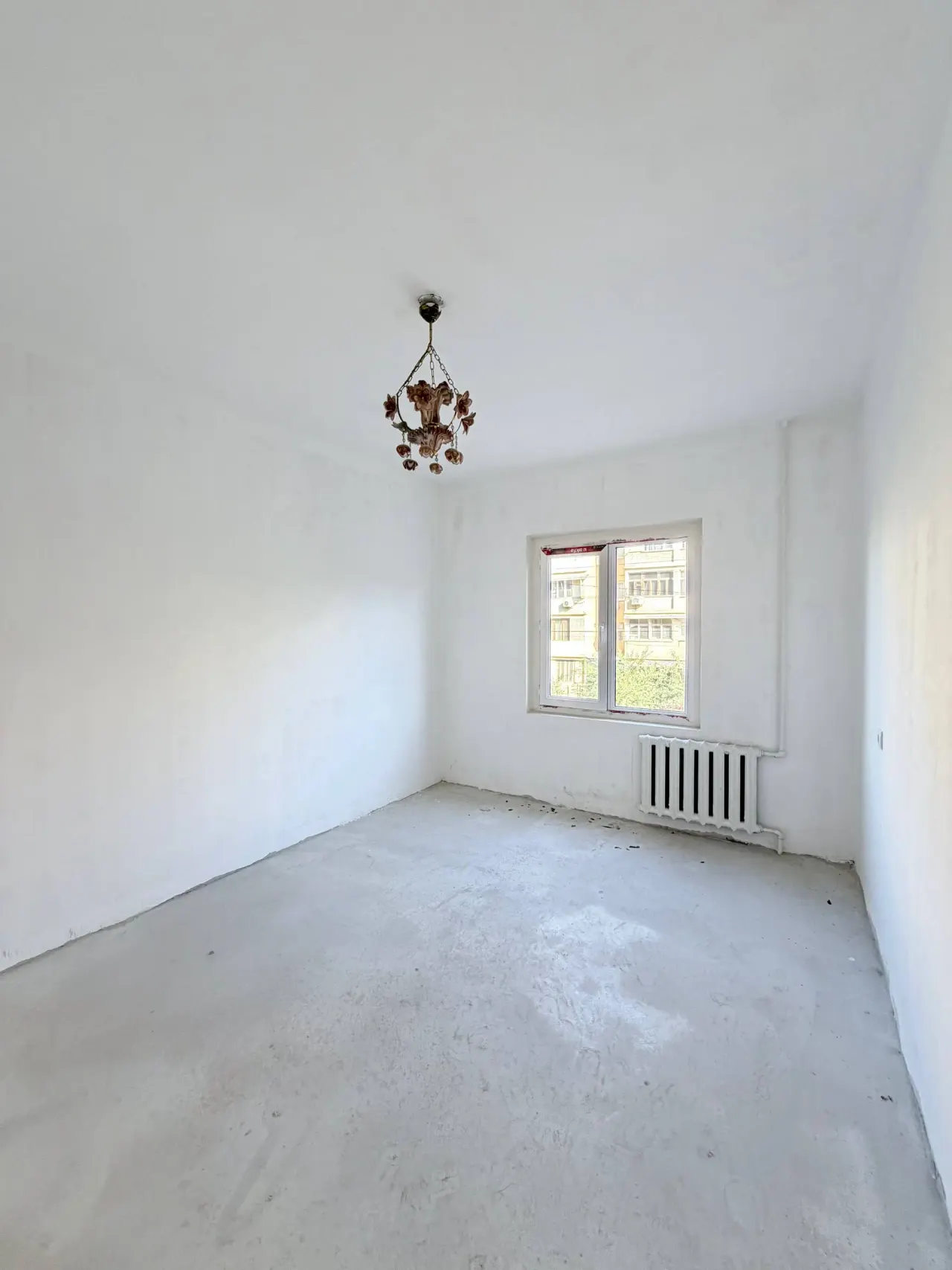 Продаётся 3-комнатная квартира, 92 м², 3/5 этаж — Яшнабадский район