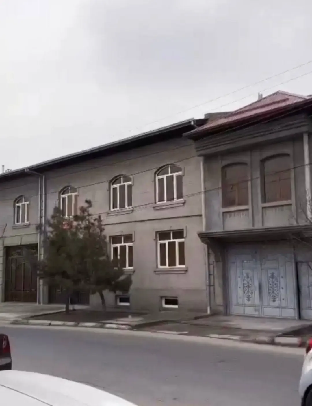 Ижарага берилади 8 хонали ҳовли уй, 4 сотих, 2 қаватли — Олмазор тумани