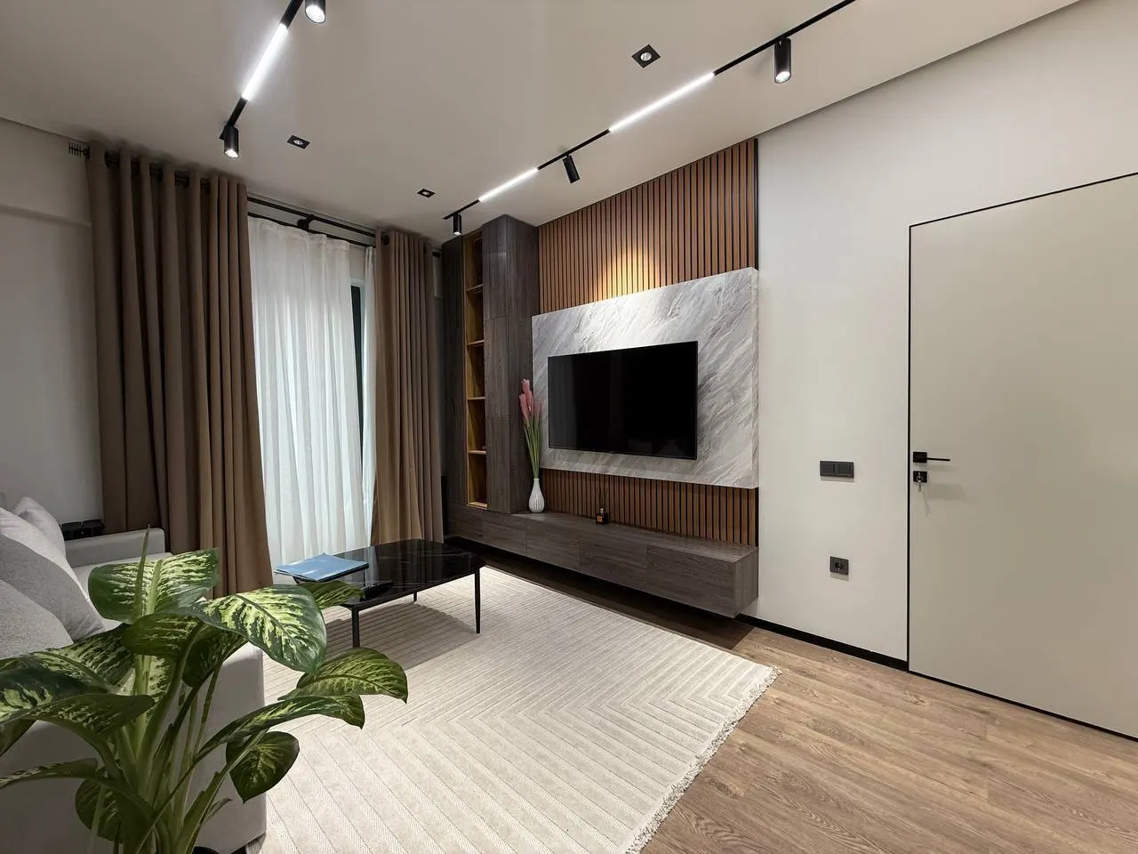 Сдаётся 2-комнатная квартира, 65 м², 23/25 этаж — Мирзо-Улугбекский район