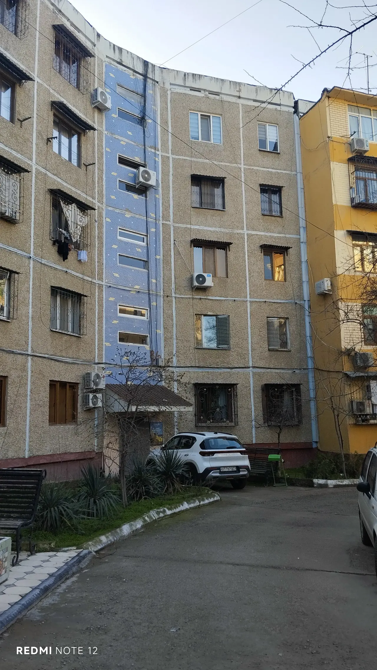 Продаётся 4-комнатная квартира, 96 м², 5/5 этаж — Чиланзарский район