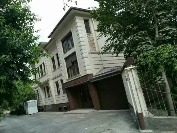 Ижарага берилади 3 хонали ҳовли уй, 140 м², 2 қаватли — Мирзо Улуғбек тумани