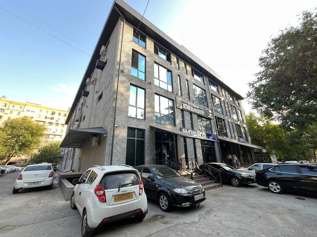 Продаётся коммерческое помещение, 4800 м², 14 сот., 4/4 этаж — Мирзо-Улугбекский район