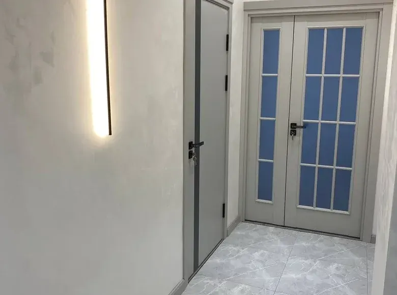 Сотилади 3 хонали квартира, 63 м², 10/12 қават — Томди тумани