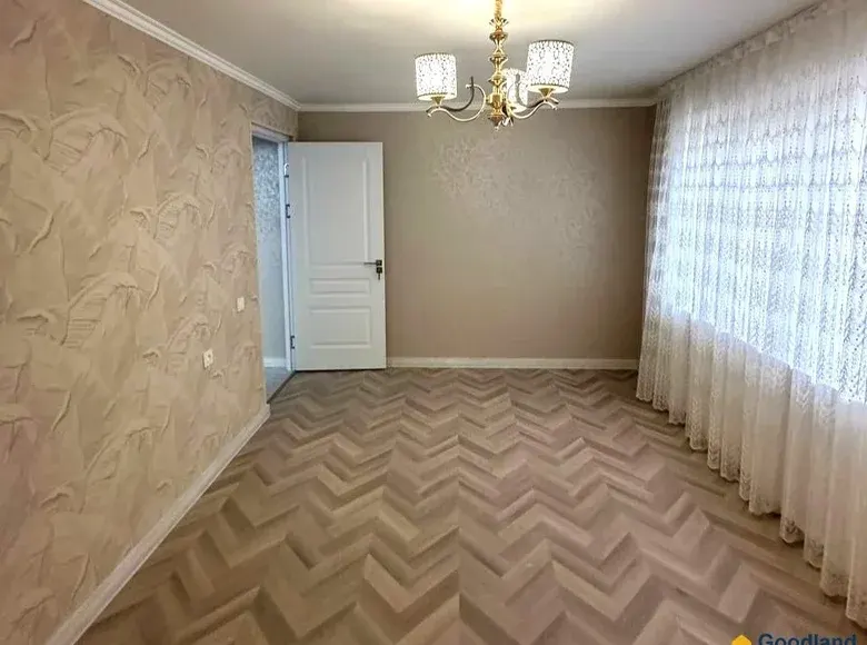 Сотилади 3 хонали квартира, 62 м², 2/5 қават — Яккасарой тумани