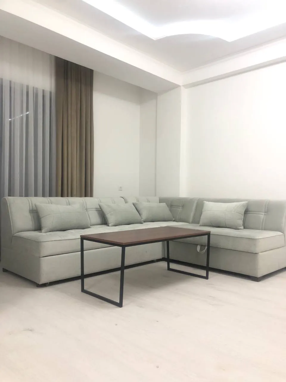 Ijaraga beriladi 1 xonali kvartira, 40 m², 8/10 qavat — Mirobod tumani