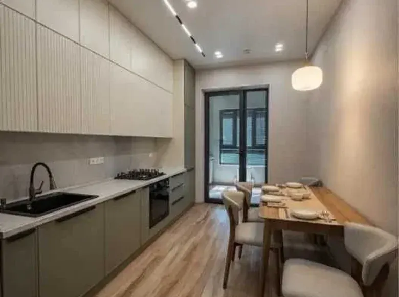 Sotiladi 2 xonali kvartira, 57 m² — Mirobod tumani